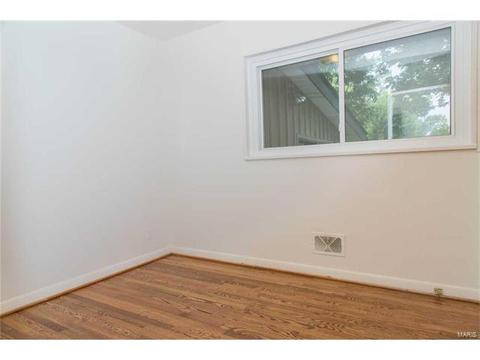 6 Mandalay, Ballwin, MO 63021 photo 10