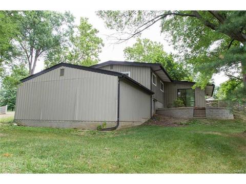 6 Mandalay, Ballwin, MO 63021 photo 4