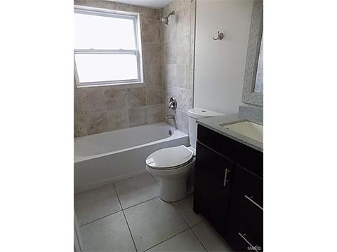 2 Braquewood Ct, Manchester, MO 63021 photo 14