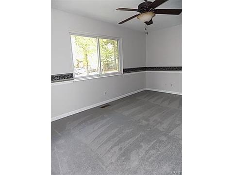 2 Braquewood Ct, Manchester, MO 63021 photo 5