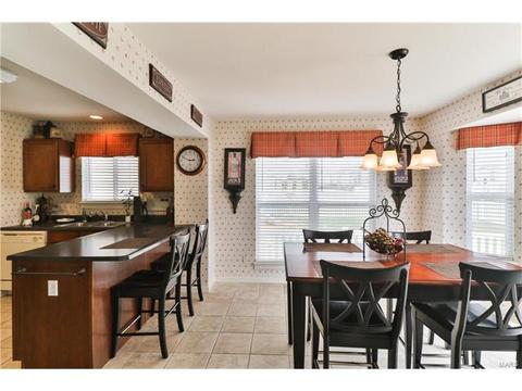 302 Wild Oak Dr, O'fallon, MO 63368 photo 17