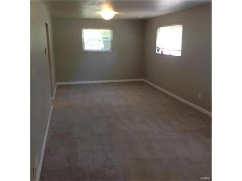 1263 Vero Ln, Ellisville, MO 63011 photo 3