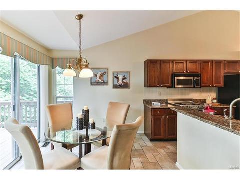 418 Alverston Ct, Ballwin, MO 63021 photo 16