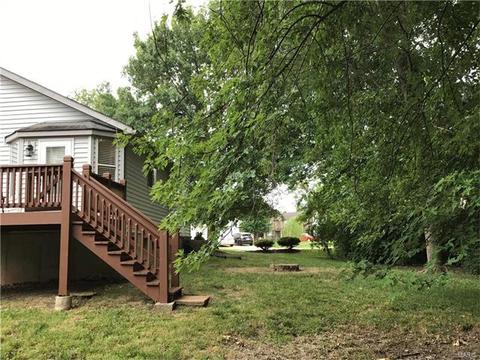 201 Geranium Dr, O'fallon, MO 63366 photo 9