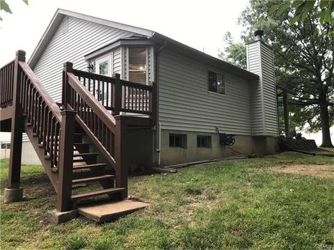 201 Geranium Dr, O'fallon, MO 63366 photo 3