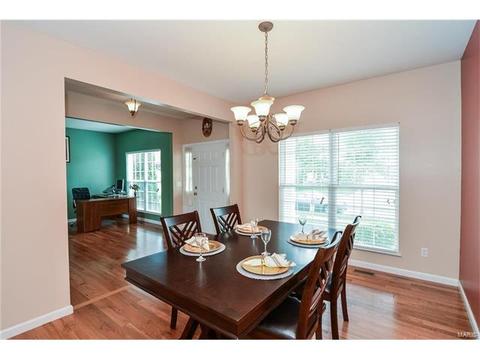 1159 Spring Orchard Dr, O'fallon, MO 63368 photo 8