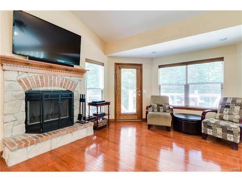 314 Walnut Forest Dr, O'fallon, MO 63366 photo 12