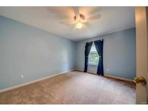 449 Governor Dr, Ballwin, MO 63021 photo 23