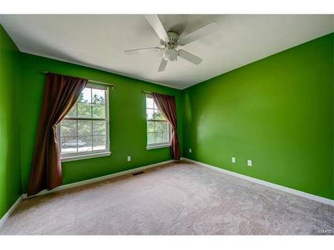 449 Governor Dr, Ballwin, MO 63021 photo 24