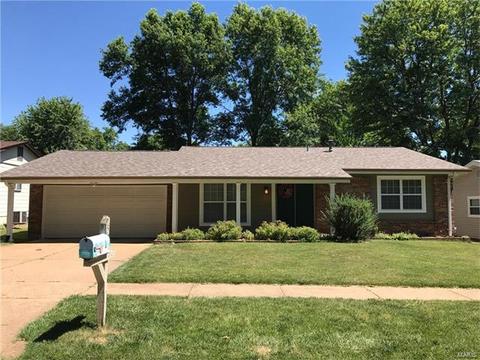 581 Lemonwood Dr, Ballwin, MO 63021 photo 1