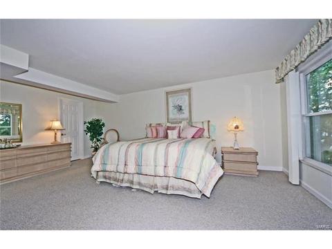164 Cascade Circle Dr, Ballwin, MO 63021 photo 12