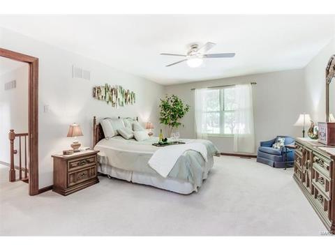 1016 Park Forest Pl, Ellisville, MO 63021 photo 13