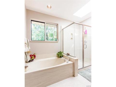 1016 Park Forest Pl, Ellisville, MO 63021 photo 14
