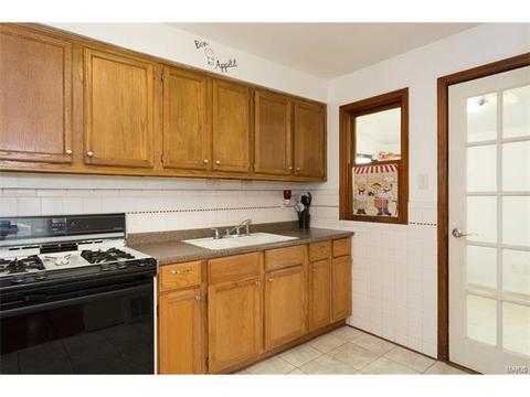 1225 Addison Dr, Saint Louis, MO 63137 photo 6