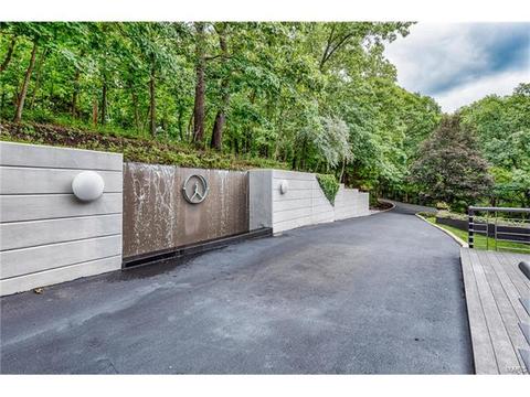 1516 Wolf Trail Rd, Ballwin, MO 63021 photo 5