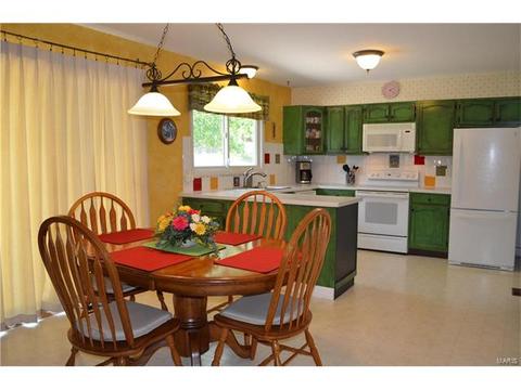 918 Gervas Dr, Ballwin, MO 63021 photo 7