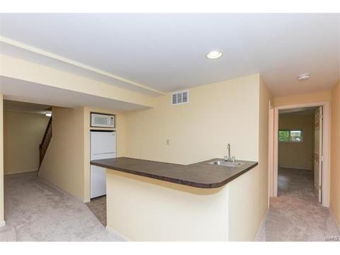 525 Cedar Cove Ct, Ballwin, MO 63021 photo 25
