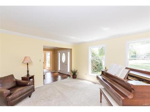 525 Cedar Cove Ct, Ballwin, MO 63021 photo 5