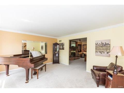 525 Cedar Cove Ct, Ballwin, MO 63021 photo 6