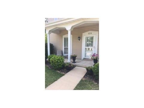 324 Hawks View Dr, O'fallon, MO 63368 photo 2