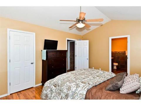 324 Hawks View Dr, O'fallon, MO 63368 photo 5