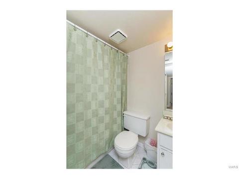 700 Ridgeside Dr #E, Ballwin, MO 63021 photo 15