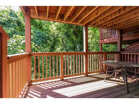 637 Highview Circle Dr, Ballwin, MO 63021 photo 3