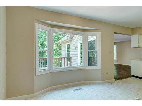 620 Waterford Ridge Ct, Ballwin, MO 63021 photo 16