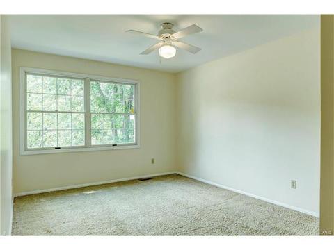 675 Waterford Ridge Dr, Ballwin, MO 63021 photo 28