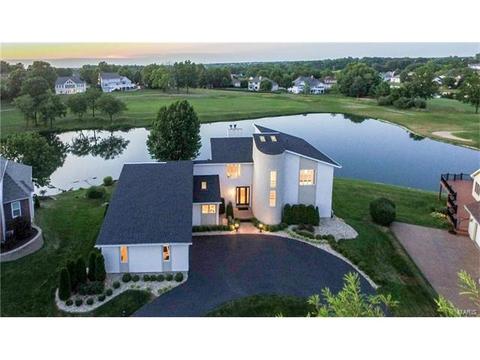 111 Glendalough Ln, Weldon Spring, MO 63304 photo 1