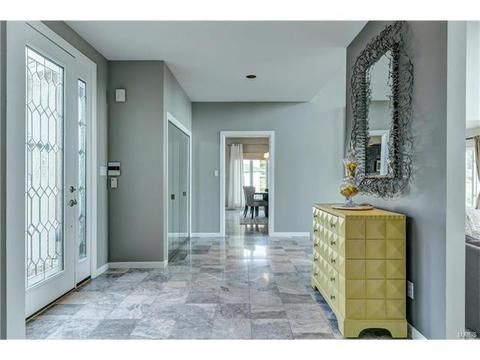 111 Glendalough Ln, Weldon Spring, MO 63304 photo 4