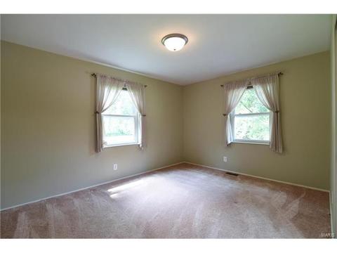 484 Applestone Dr, Ballwin, MO 63021 photo 19