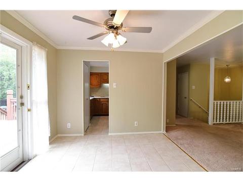 484 Applestone Dr, Ballwin, MO 63021 photo 7