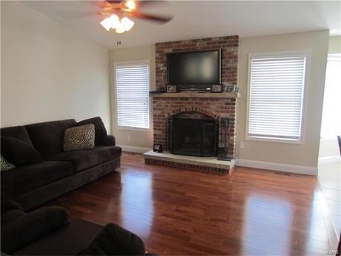 123 Rightfield, O'fallon, MO 63366 photo 4