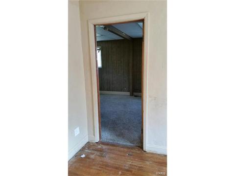 5717 Beldon, Saint Louis, MO 63136 photo 6