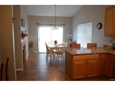 457 Brookhaven Ct, O'fallon, MO 63368 photo 5