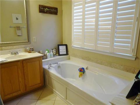 457 Brookhaven Ct, O'fallon, MO 63368 photo 13