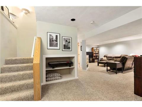 548 Wetherby Ter, Ballwin, MO 63021 photo 23