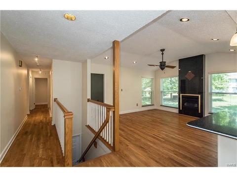 706 Inglestone Ct, Manchester, MO 63021 photo 17
