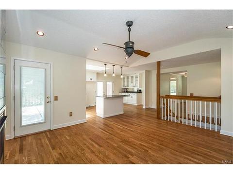706 Inglestone Ct, Manchester, MO 63021 photo 10