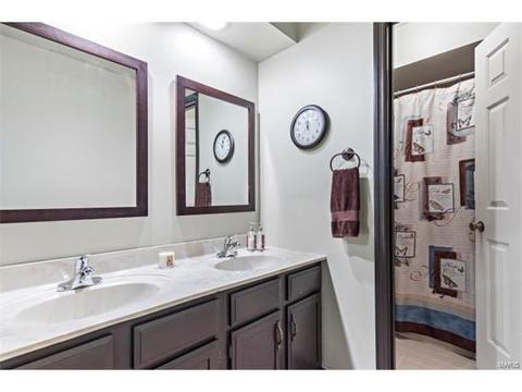 609 Shadowridge Dr, Wildwood, MO 63011 photo 18
