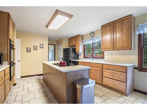 609 Shadowridge Dr, Wildwood, MO 63011 photo 10