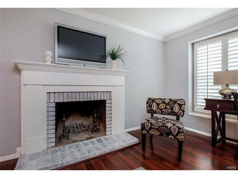 178 Braeshire Dr, Ballwin, MO 63021 photo 8