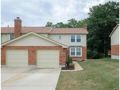 178 Braeshire Dr, Ballwin, MO 63021 photo 2