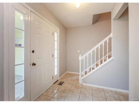 178 Braeshire Dr, Ballwin, MO 63021 photo 4