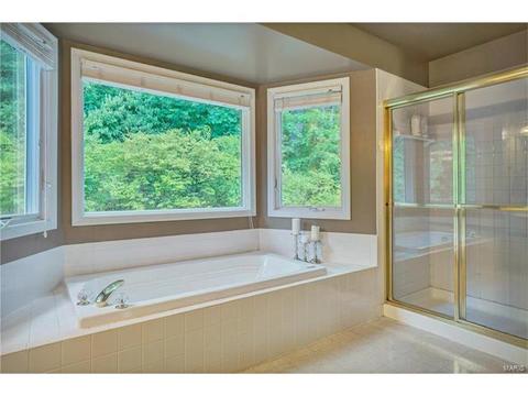 517 Terrington Dr, Ballwin, MO 63021 photo 19