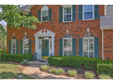 367 Arbor Glen Dr, Ballwin, MO 63021 photo 3