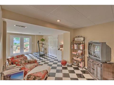 367 Arbor Glen Dr, Ballwin, MO 63021 photo 32