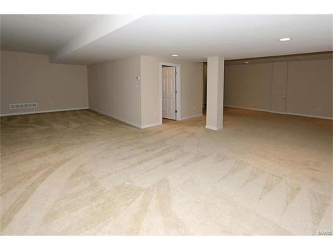 401 Willow Weald Path, Chesterfield, MO 63005 photo 38