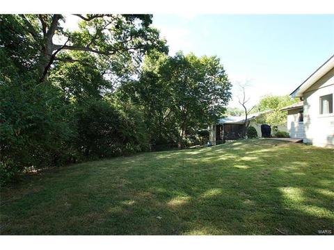 889 Parma Dr, Ballwin, MO 63021 photo 27